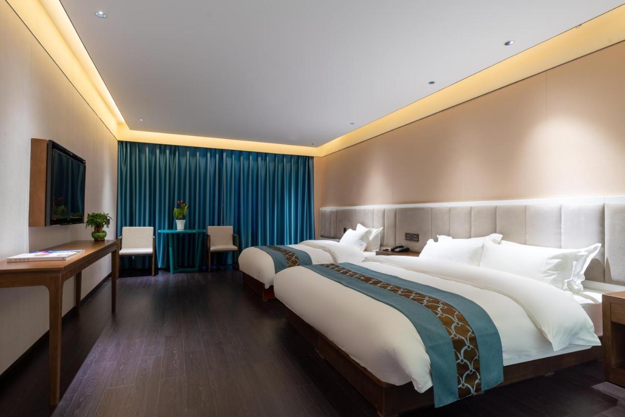 Beijing Tangfu Hotel - Located In The City Center Adjacent To The Subway Station Close To Nanluoguxiang Gulou Lama Temple Tiananmen Square Forbidden City Temple Of Heaven Providing Laundry Car Rental And Ticketing Services Extérieur photo