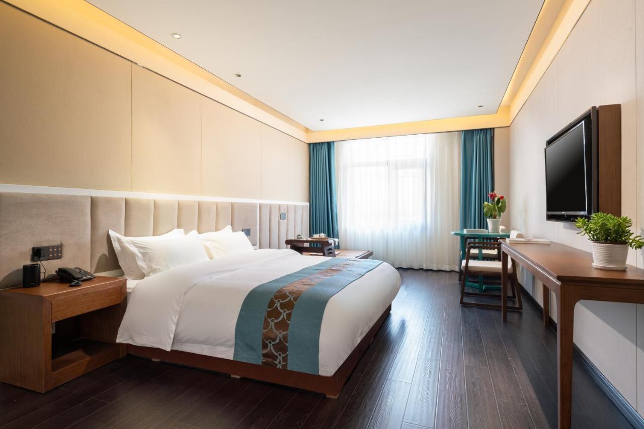 Beijing Tangfu Hotel - Located In The City Center Adjacent To The Subway Station Close To Nanluoguxiang Gulou Lama Temple Tiananmen Square Forbidden City Temple Of Heaven Providing Laundry Car Rental And Ticketing Services Extérieur photo