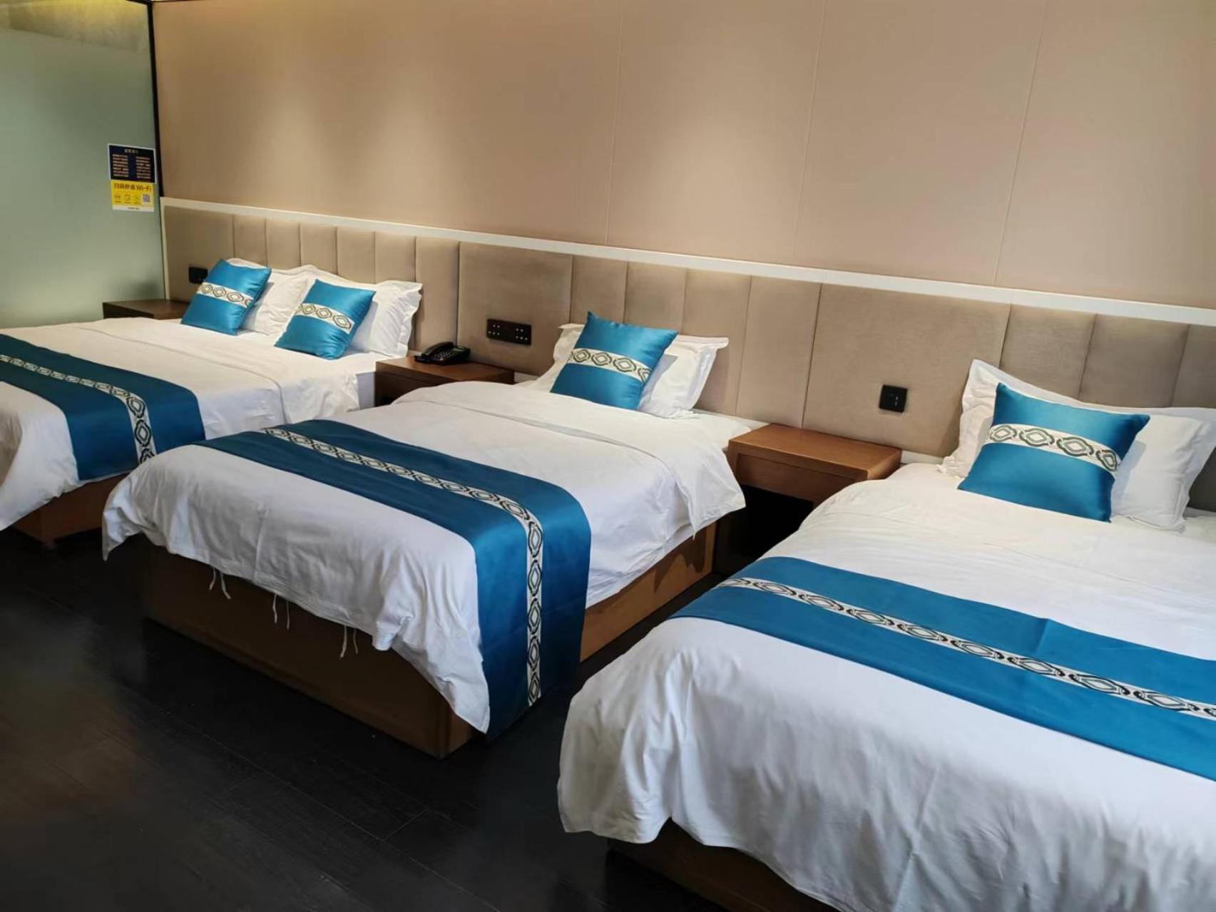 Beijing Tangfu Hotel - Located In The City Center Adjacent To The Subway Station Close To Nanluoguxiang Gulou Lama Temple Tiananmen Square Forbidden City Temple Of Heaven Providing Laundry Car Rental And Ticketing Services Extérieur photo