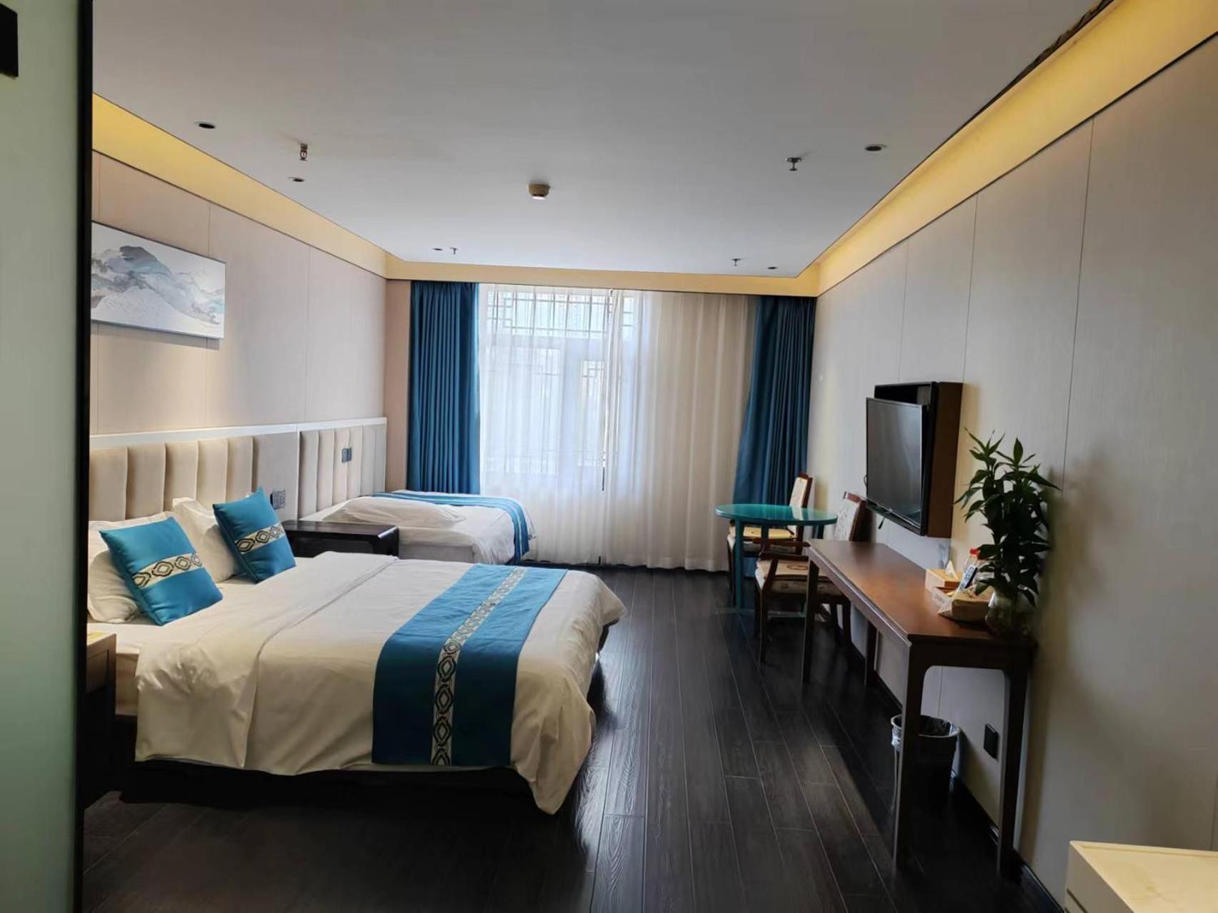 Beijing Tangfu Hotel - Located In The City Center Adjacent To The Subway Station Close To Nanluoguxiang Gulou Lama Temple Tiananmen Square Forbidden City Temple Of Heaven Providing Laundry Car Rental And Ticketing Services Extérieur photo